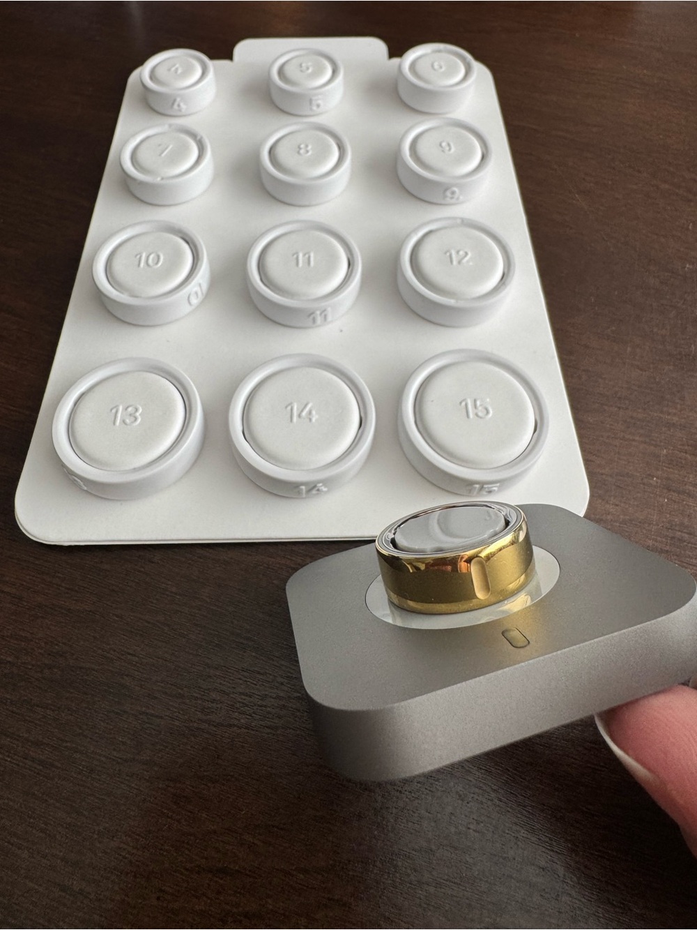 Oura Gold Smart Ring - Size 6